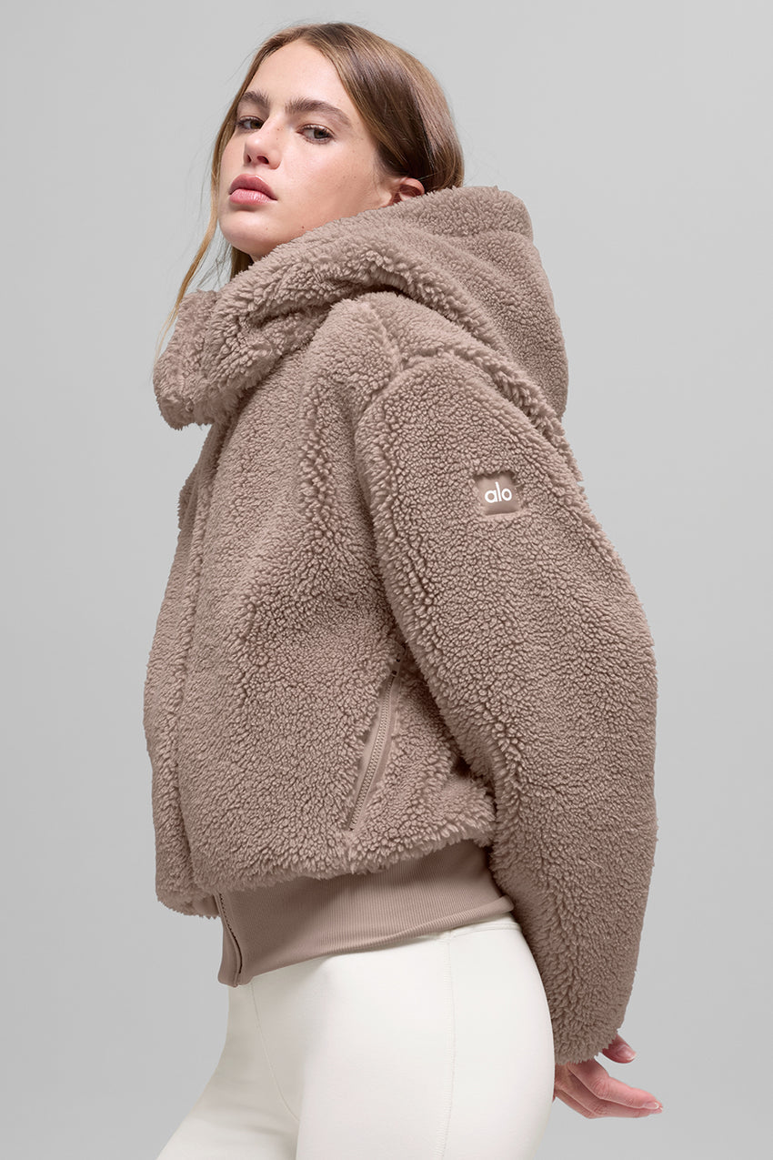 Foxy Sherpa Jacket - Chai Latte